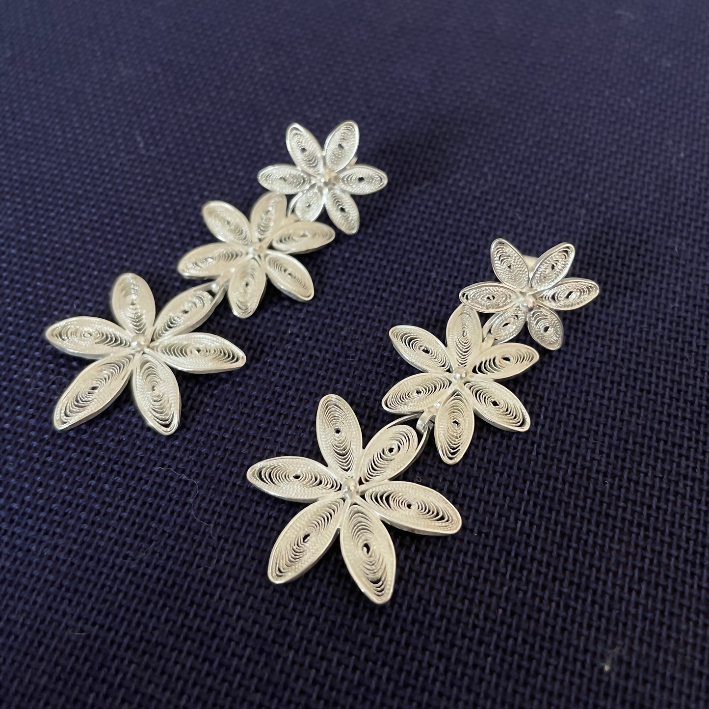 Tres flores seguidas | 三連華